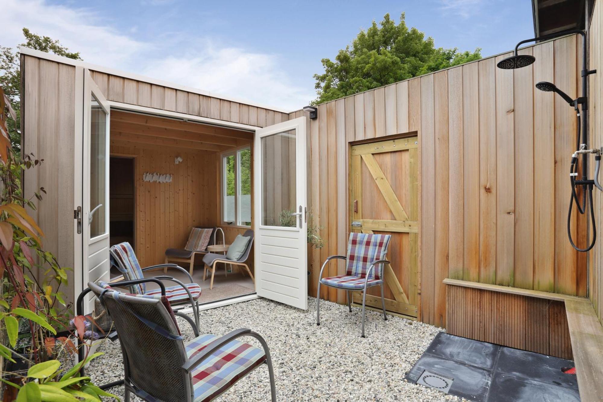B&B - Sauna D'Olle Pastorie Vierhuizen ภายนอก รูปภาพ