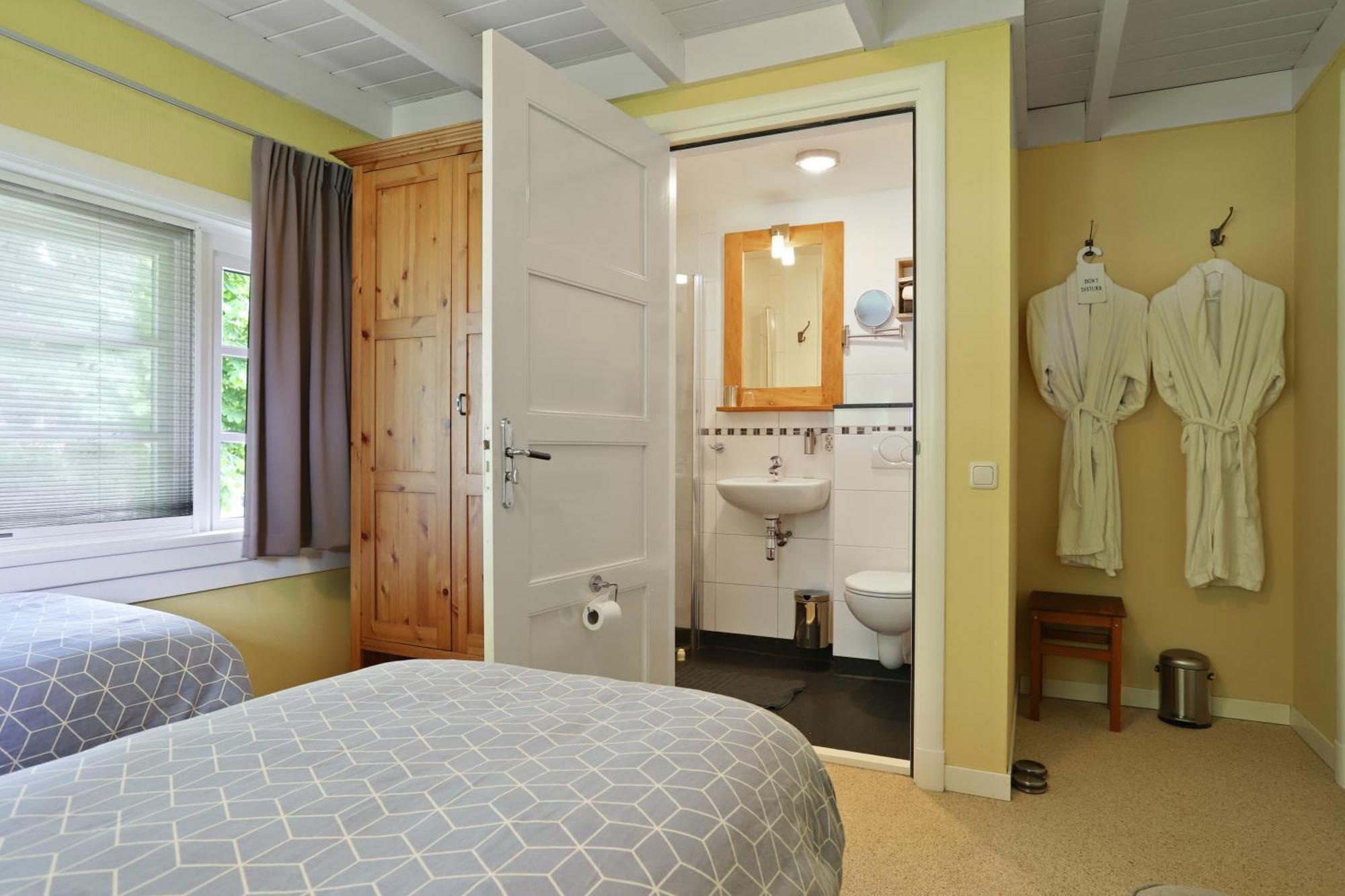B&B - Sauna D'Olle Pastorie Vierhuizen ภายนอก รูปภาพ